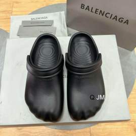 Picture of Balenciaga Slippers _SKUBalenciagasz35-39JM05033410